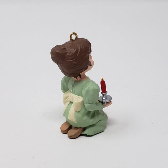 1996 Hallmark Payer for Peace Handcrafted Keepsake Holiday Christmas Ornament. - Picture 6 of 8